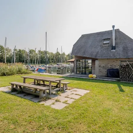 Nautic - Watervilla's Zuiderhoeve De Heen