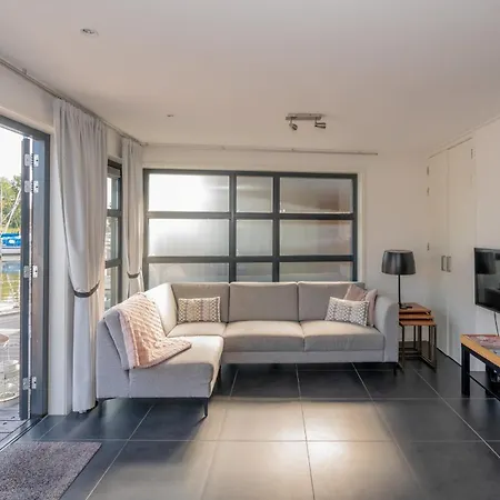 Nautic - Watervilla's Zuiderhoeve 4* De Heen