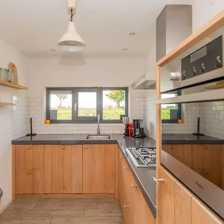 Nautic - Watervilla's Zuiderhoeve 4*