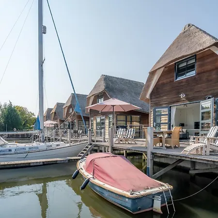 Nautic - Watervilla's Zuiderhoeve 4* De Heen