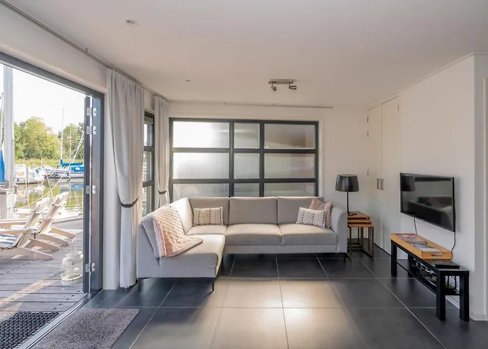 Nautic - Watervilla's Zuiderhoeve 4* De Heen