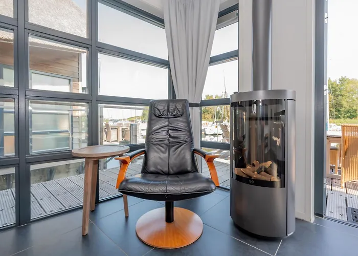 Nautic - Watervilla's Zuiderhoeve 4* De Heen